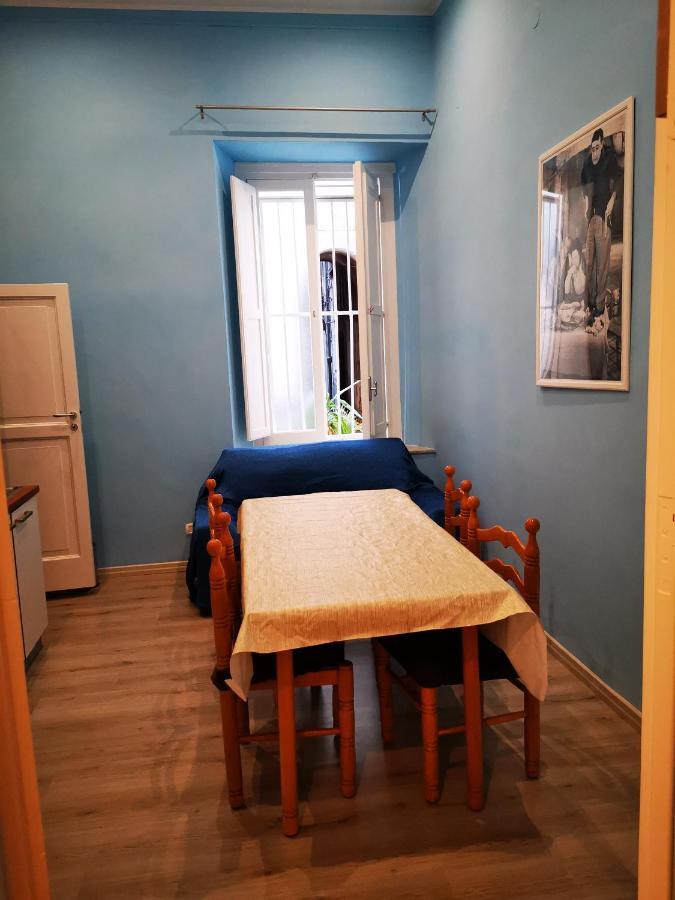 Casa Cupiello Via Chiaia - Casa Vacanze Ad Uso Esclusivo Neapel Exterior foto